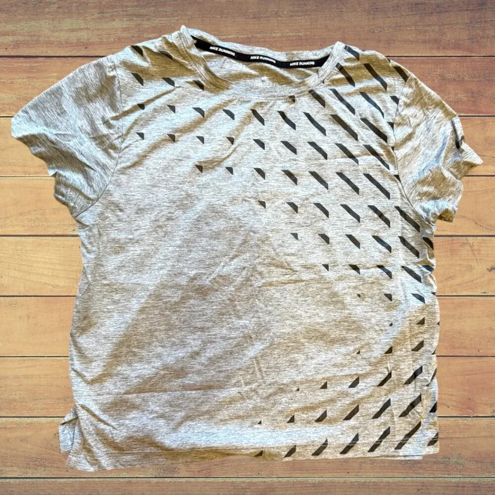 Nike Dri Fit Running Grey Short Sleeve Shirt Women Size Small